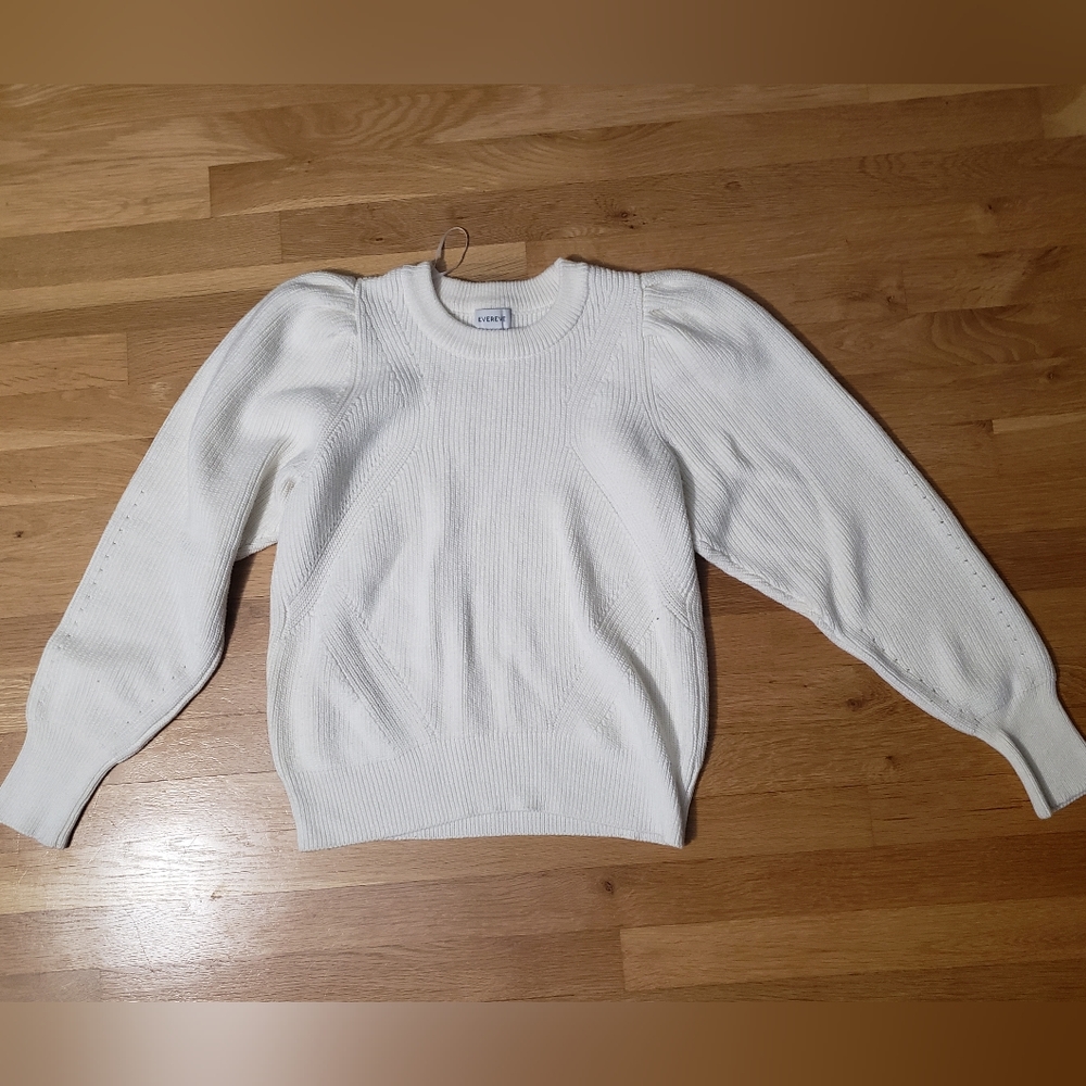 Puff shoulder sweater